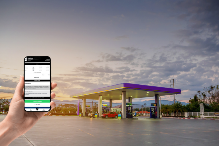 Pump screen issuing a digital receipt and a compliant e-invoice from one workflow.